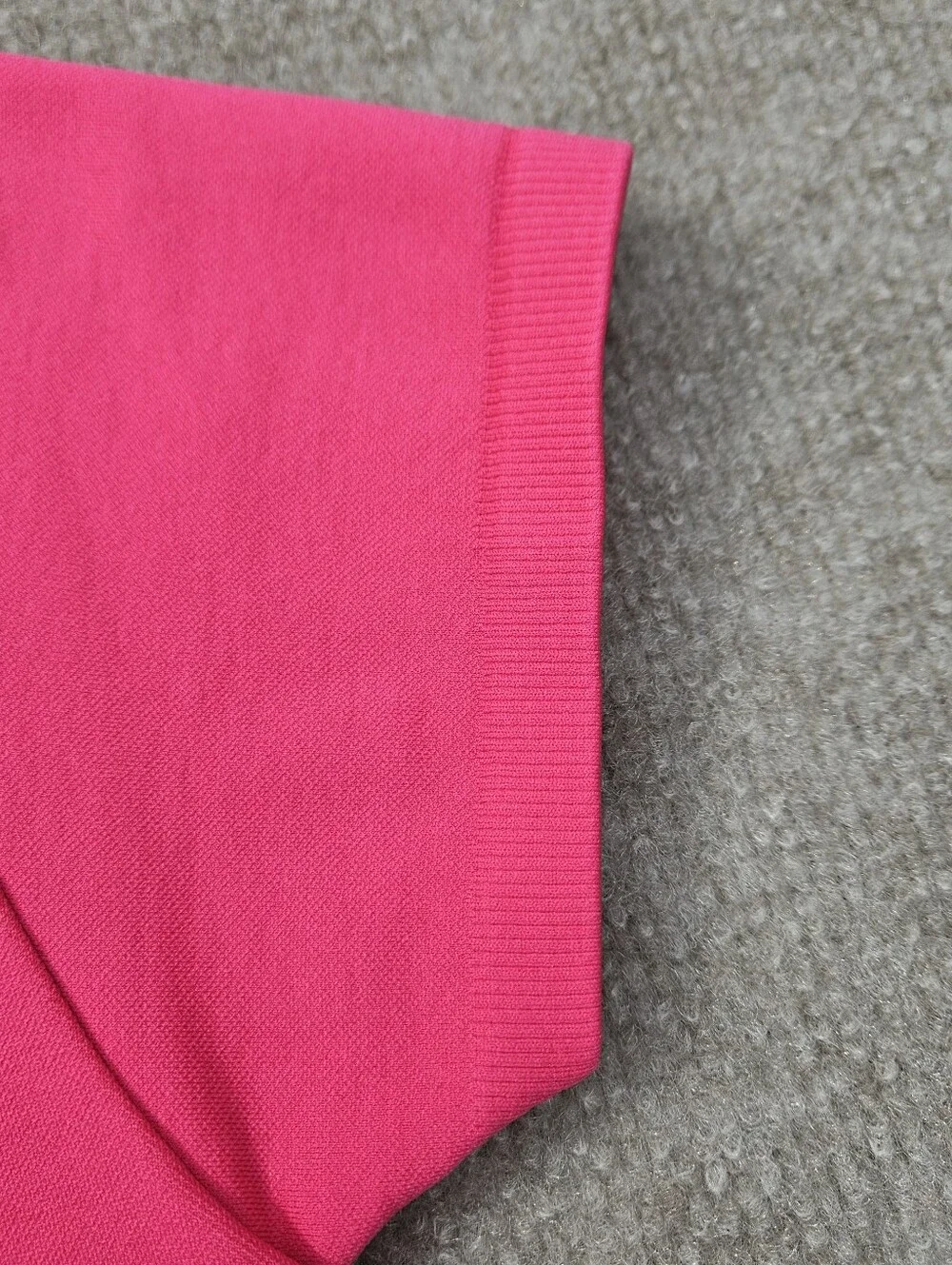 Offline by Aerie Seamless Workout Crop Top Size Small Short Sleeve Bright Pink - Picture 3 of 12